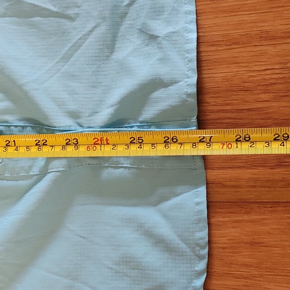 Columbia button down sleeveless top. - Picture 10 of 10